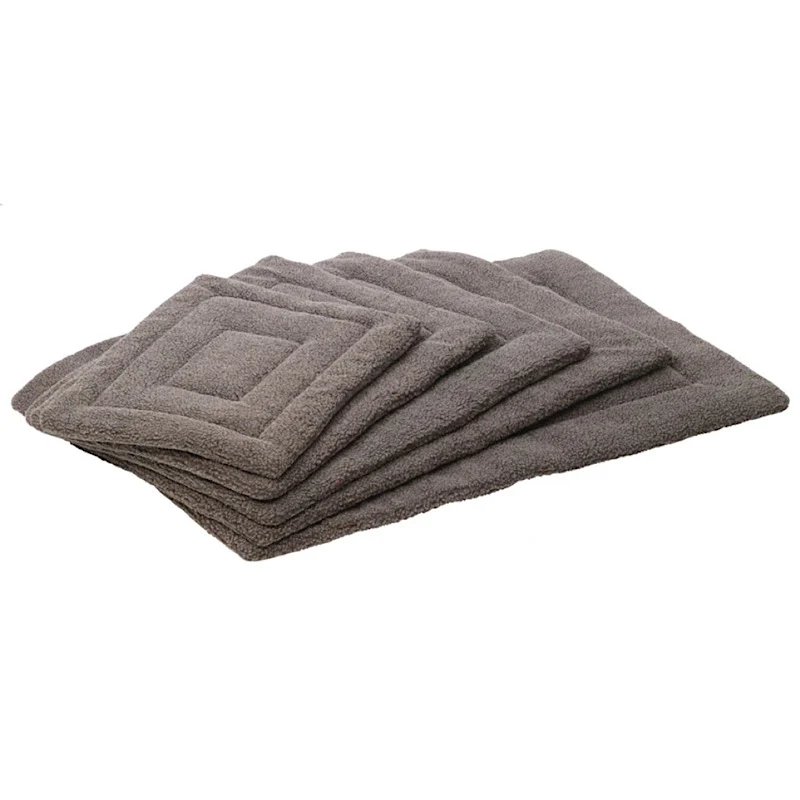 Coco Berber Fleece Dog Crate Mat - Image 3