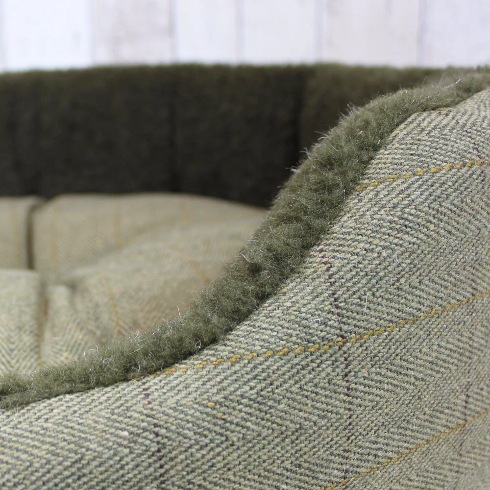 Earthbound Tweed Snuggle Bed - Image 5